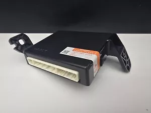 2018-2021 Toyota Tundra Air Conditioner Amplifier Control Module 88650-0C430 OEM - Picture 1 of 8