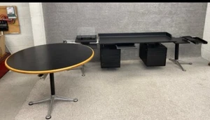 BURDICK GROUP MODULAR EXECUTIVE DESK BY BRUCE BURDICK FOR HERMAN MILLER - Picture 1 of 10