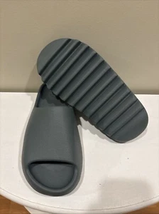 Yeezy Slides Slate Marine Hombre Talla 5 - Imagen 1 de 5
