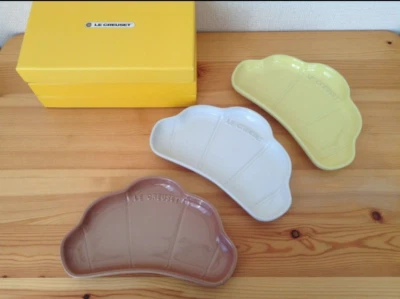 Le Creuset  Set of 3 Croissant Dish Cappuccino White Lemonade Bakery Collection - Image 1 of 3