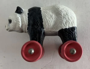 Hubley Plastic Panda Toy 1950’s 4.5” x 3.5” x 2” Rare - Picture 1 of 4