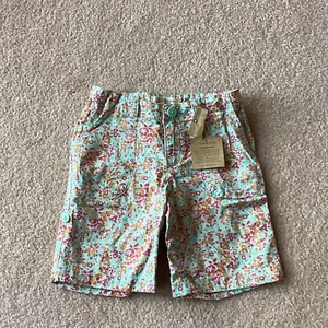 NWT LANDS END KIDS GIRLS SHORTS, 5, FLORAL, FOUR POCKETS, ADJUSTABLE WAISTBAND - Picture 1 of 3