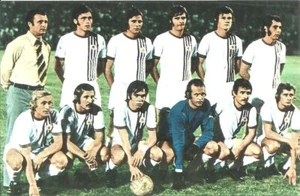 SLOVAN BRATISLAVA - 1975 FKS Euro Soccer Postcard - No.6 - Picture 1 of 2