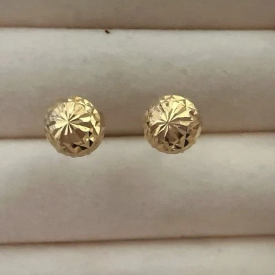 Vintage 21.6 Karat Yellow Gold Diamond Cut Domed Stud Earrings - Image 1 of 4