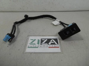 Presa Porta Ingresso Cablaggio USB DR 6.0 2023 J68-7901015 703000232AA - Imagen 1 de 6