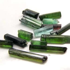 14.4Ct. Natural Gemstone Tourmaline Pink&GreenRough Unheated Mine Nigeria - Bild 1 von 7