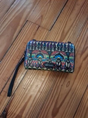 Бумажник складной холщовый Sakroots Snap Clutch мирное покрытие 7,5x4 - Изображение 1 из 3