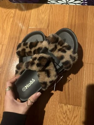 mudd guepardo toboganes mujer 11 Foto 1 de 3