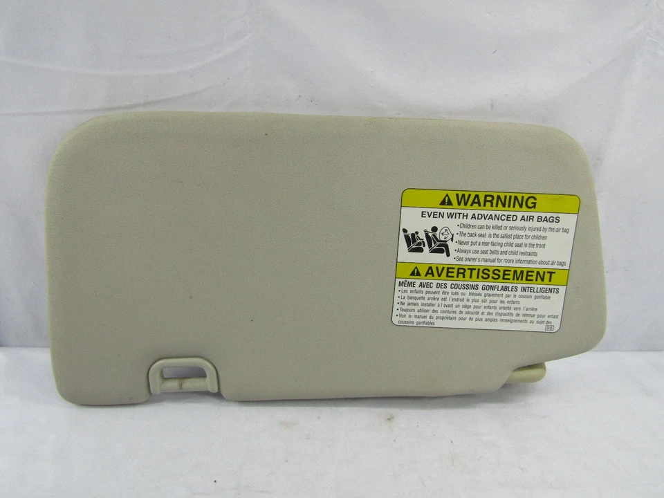 Subaru Impreza 2010 pasajero lado derecho derecho parasol parasol gris OEM Foto 1 de 4