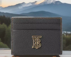 AUTÉNTICO NUEVO CON ETIQUETAS $330 Burberry TB Logo Cuero Guijarro Estuche para Tarjetas de Visita-Negro con CAJA - Imagen 1 de 14