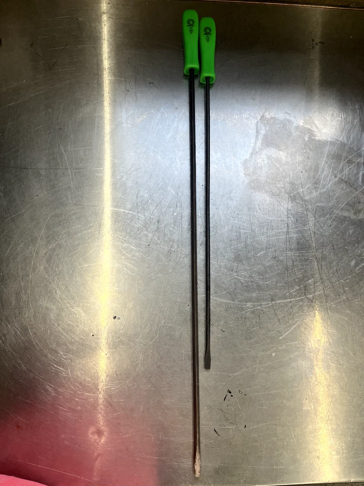 Conjunto de 2 chaves de fenda de cabeça chata Matco - Imagem 1 de 1