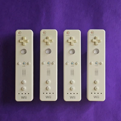 4x Official Wii Remote Nintendo Authentic  NO MOTION PLUS👾 Wii U OEM Controller - Image 1 of 2