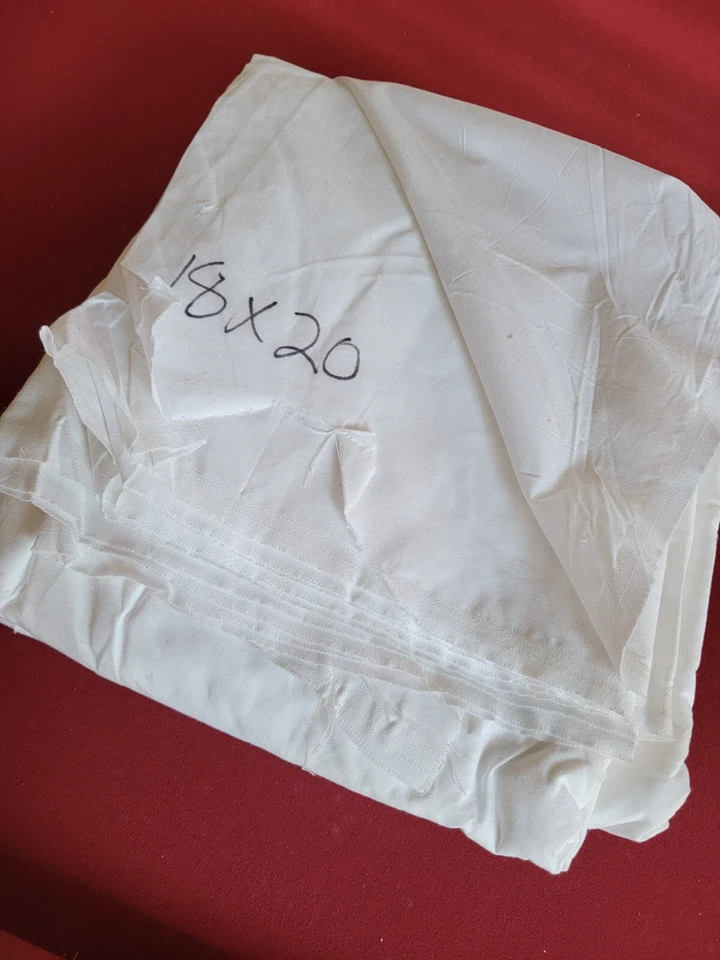 Lona escénica de algodón blanco blanqueado sin costuras de 18 pies de alto x 20 pies de ancho con bordes crudos Foto 1 de 1