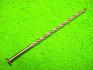 25 LBS SPIRAL GRIPPING SCREW HARD WOOD HAND NAILS NAILING #10 x 5/16 x 4" PALLET - Bild 1 von 1