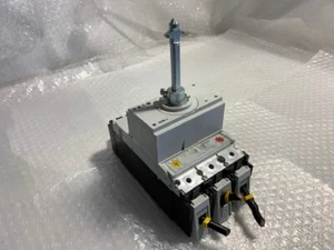 Interruptor de alimentación EATON NZM 1 IEC/EN 60947-2 - Imagen 1 de 6