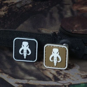 2 piezas MINI PARCHE DE GANCHO MANDALORIAN BANTHA CALAVERA STAR WARS CAZARRECOMPENSAS BOBA FETT - Imagen 1 de 9