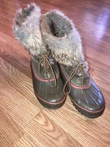 Khombu Nola Woman's Leather/Rubber Winter Boots Faux Fur SZ 6M Waterproof - Picture 1 of 8