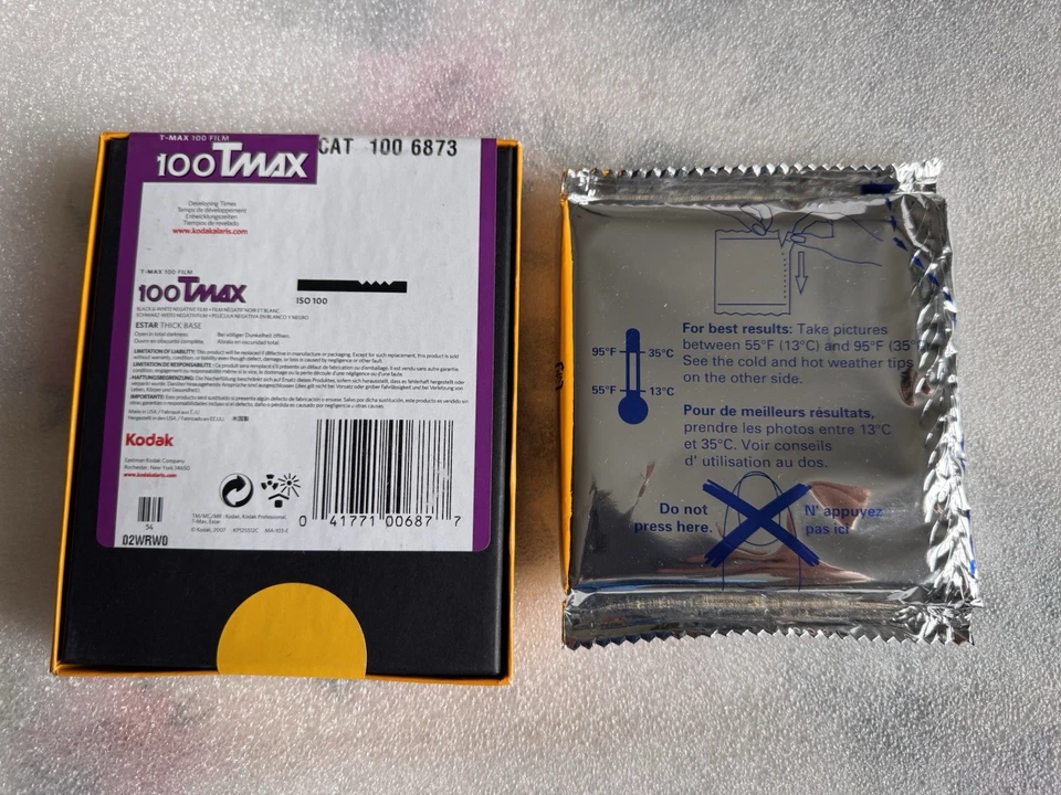 Kodak T-Max 100, 100TMAX, Black  White Film, 4 x 5" (10 Sheets) #1006873 - Image 1 of 4