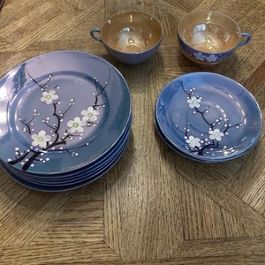 Lot of Takito TT Double Dia Lusterware Dishes: 6 Salad Plates, 4 Saucers, 2 Cups - Picture 1 of 17