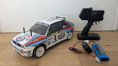TAMIYA TT-02 Lancia Delta Integrale RC Car FineSpec 2.4G scala 1/10 - Immagine 1 di 4