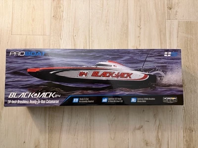 Pro Boat Blackjack 24" V2 Catamaran Brushless Vegas Offshore RTR PRB08049T2 - Image 1 of 4