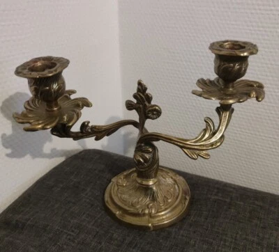 Candélabre avec 2 bras en bronze - Photo 1/4