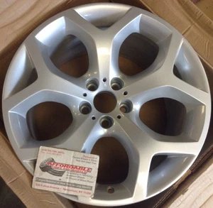 BMW X5-M X6-M 2007 - 2014 71179 OEM wheel rim 20 x 11 REAR SILVER - Picture 1 of 2