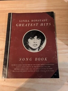 1978 Linda Ronstadt greatest hits song book/rare/paper back - Foto 1 di 7