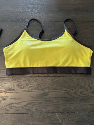 Sutiã esportivo feminino Zyia Active XL amarelo neon metálico leve e apertado alça ajustável - Imagem 1 de 3