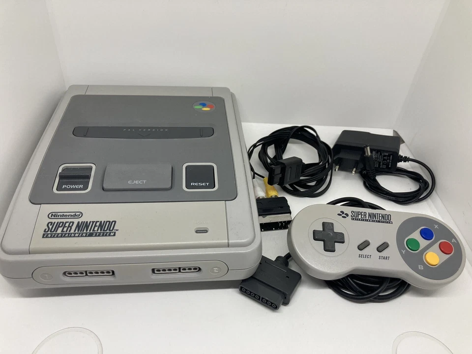 Super Nintendo / SNES + original Controller + Kabel #3 - Bild 1 von 1