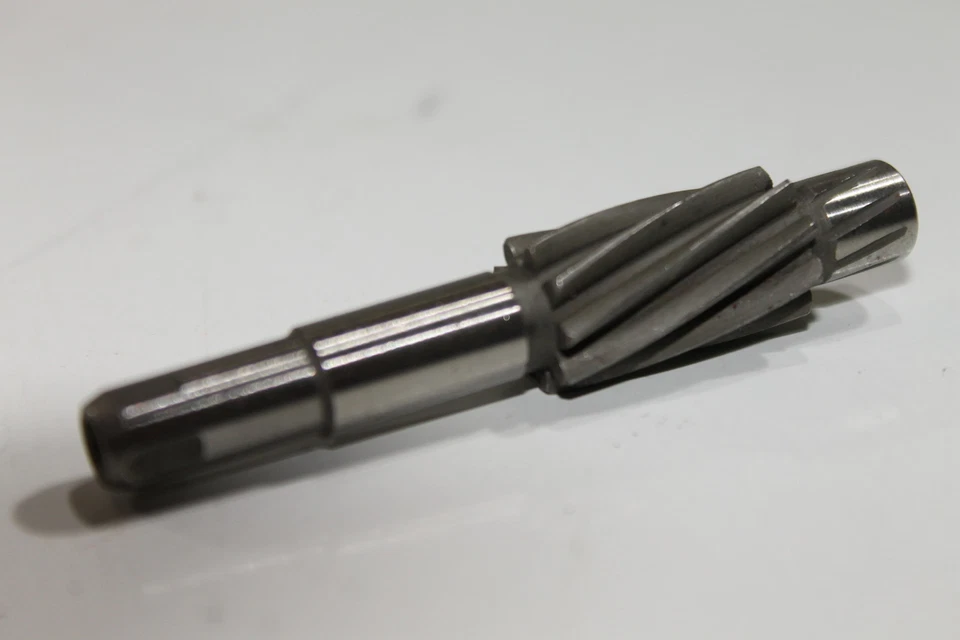 YAMAHA DS7, DT1, DT2, DT250, DT3, R5, Tachometer DRIVEN GEAR 214-17841-01-00 - Изображение 1 из 1