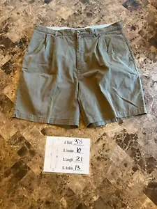 Tommy Hilfiger 100% Cotton Pleated Olive Green Shorts Men's Size 38 - Picture 1 of 5