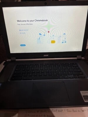 Acer Chromebook 15 CB3-532 Modelo N15Q9 - Celeron - 2GB RAM - 16GB eMMC y Cargador Foto 1 de 4