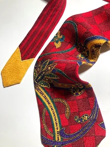 GIANNI VERSACE VINTAGE '91 BAROQUE PAISLEY TIE GRIDS STRIPES SQUARES ITALY RED - Picture 1 of 14