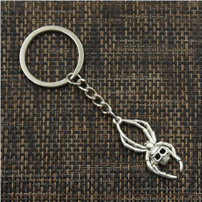 Portachiavi Auto RAGNO TESCHIO Uomo Donna porta chiavi PORTAFORTUNA Idea Regalo - Immagine 1 di 4