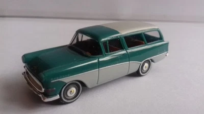 OPEL P1  CARAVAN - Photo 1/2