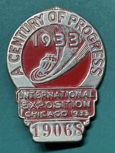 PINBACK BUTTON: 1933 A Century of Progress - Int'l Exposition - Chicago - Picture 1 of 3