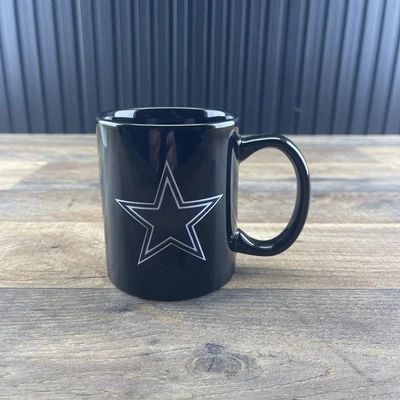 Caneca de café preta logotipo estrela NFL Dallas Cowboys - Imagem 1 de 4