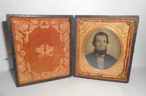 Antique Ambrotype Daguerreotype Photograph - Picture 1 of 6