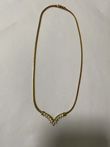 Korea V Pendant Necklace with 11 CZ Center Gold Tone Approx 16” Long - Picture 1 of 7
