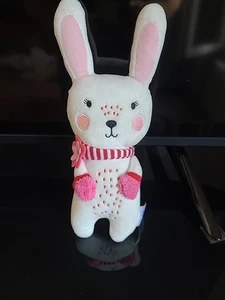 L1 / DOUDOU PELUCHE DPAM LAPIN BLANC ROSE HABILLÉ ÉCHARPE GANTS 27CM TBE - Picture 1 of 8