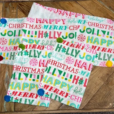 Corredor de mesa de vacaciones de Navidad color rosa arco iris y 2 manteles individuales pompones Foto 1 de 4