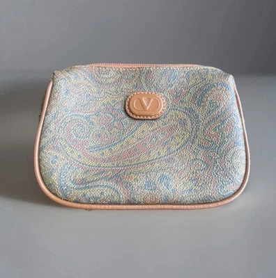 Bolsa de viaje vintage de cachemira Valentino Garavani bolsa de maquillaje Foto 1 de 4