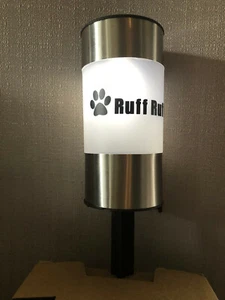 Totalmente Nuevo Personalizado Nombre de Mascota Tumba Entierro Luz Solar Marcador Lámpara Memorial - Imagen 1 de 4