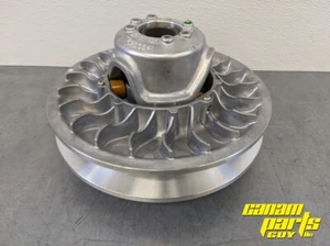 Original FABRICANTE DE EQUIPOS ORIGINALES BRP polea impulsada Maverick X3 Turbo RR R 2017+ - Imagen 1 de 10
