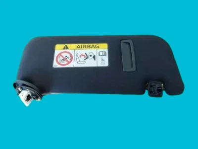 Lexus IS IS300H F Sport 2018 para pasajeros delanteros N/S parasol lateral negro Foto 1 de 4