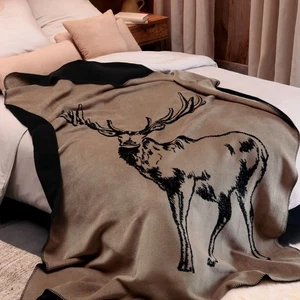 Biederlack Wohndecke - Deer – Alpenmotiv, Hirsch, Kuscheldecke 150x200 cm - Bild 1 von 8