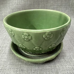 Shawnee Miniature 3" Flower Pot Quilted Diamond Daisy USA Green Saucer - Picture 1 of 6