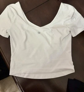 3 Lululemon Align Crop, Women Size: 4 Yoga Nulu Gym Workout Athletic White - Picture 1 of 4