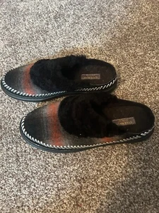 Cole Hahn Womens Slippers - Picture 1 of 3